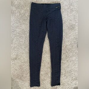 Accepting offers- Textured Black High-Waist Leggings